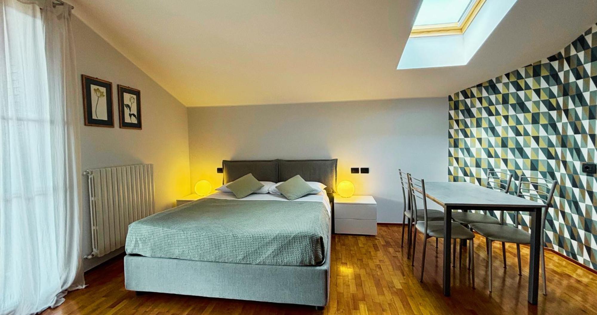 Bed and Breakfast Casa Ceruti Villa Guardia Экстерьер фото