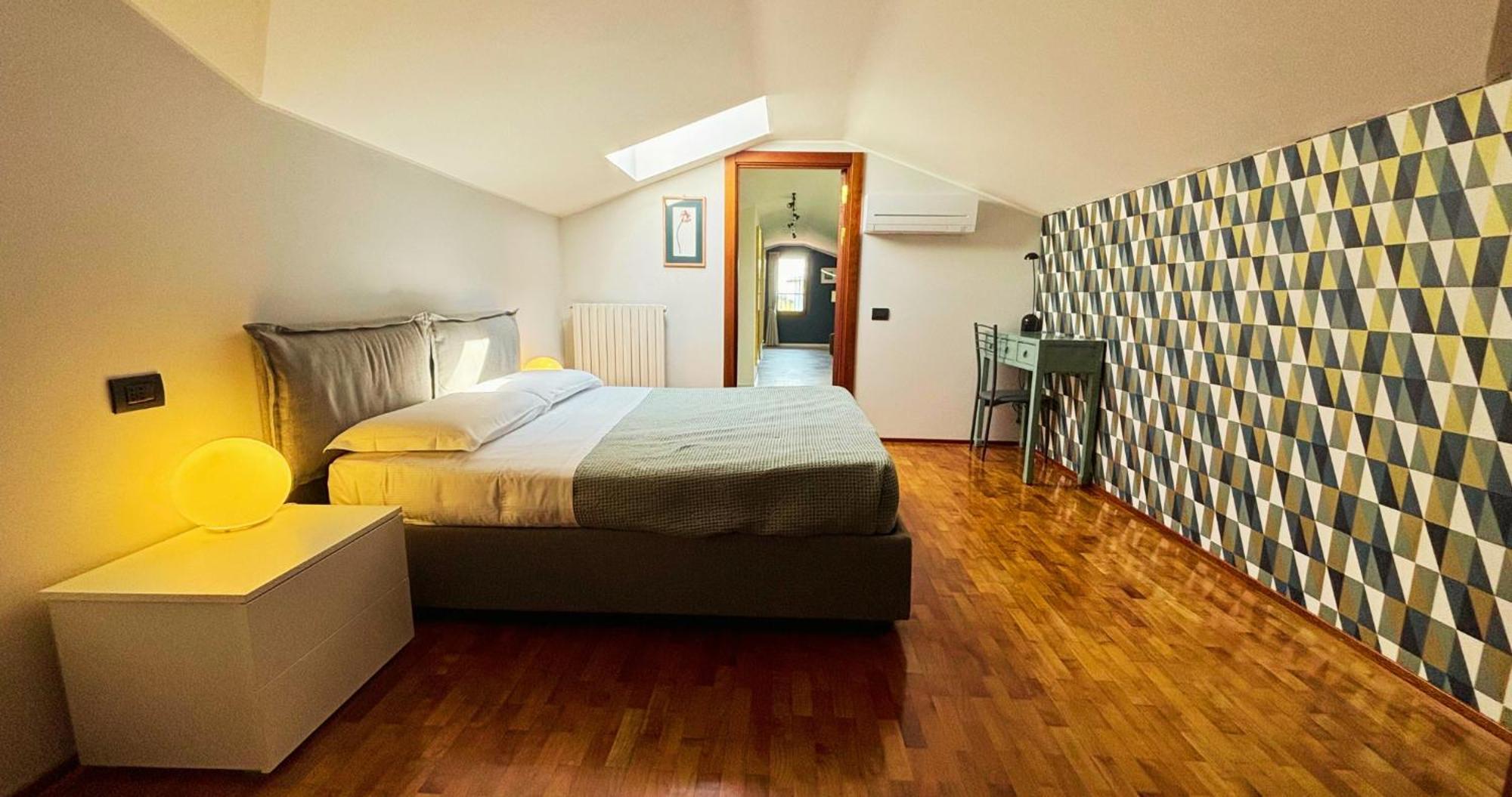 Bed and Breakfast Casa Ceruti Villa Guardia Экстерьер фото
